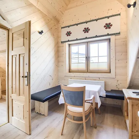B&B W Dolinie Koscieliskiej 코스실리스코