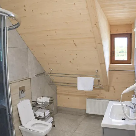 Bed & Breakfast W Dolinie Koscieliskiej 3*