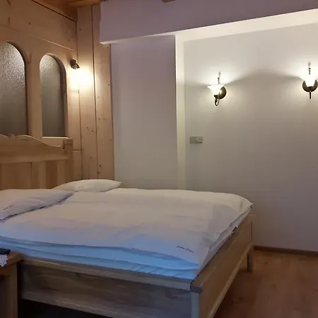 W Dolinie Koscieliskiej Bed & Breakfast 3*