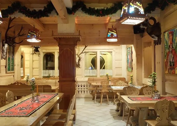 Harnas Bed & Breakfast 3*